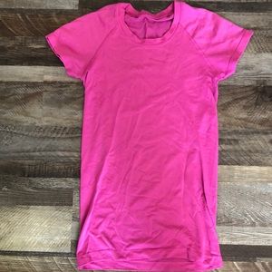 Sonic pink swiftly tech